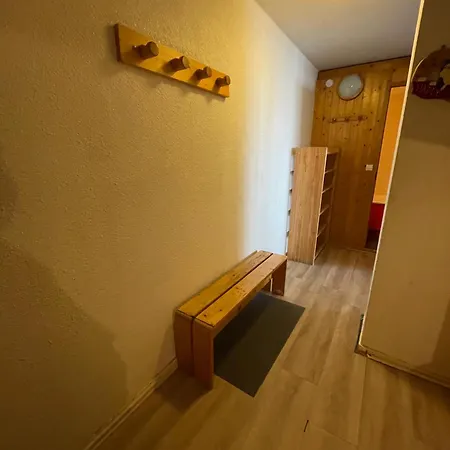 Lauzier Nook By Alpstays Διαμέρισμα